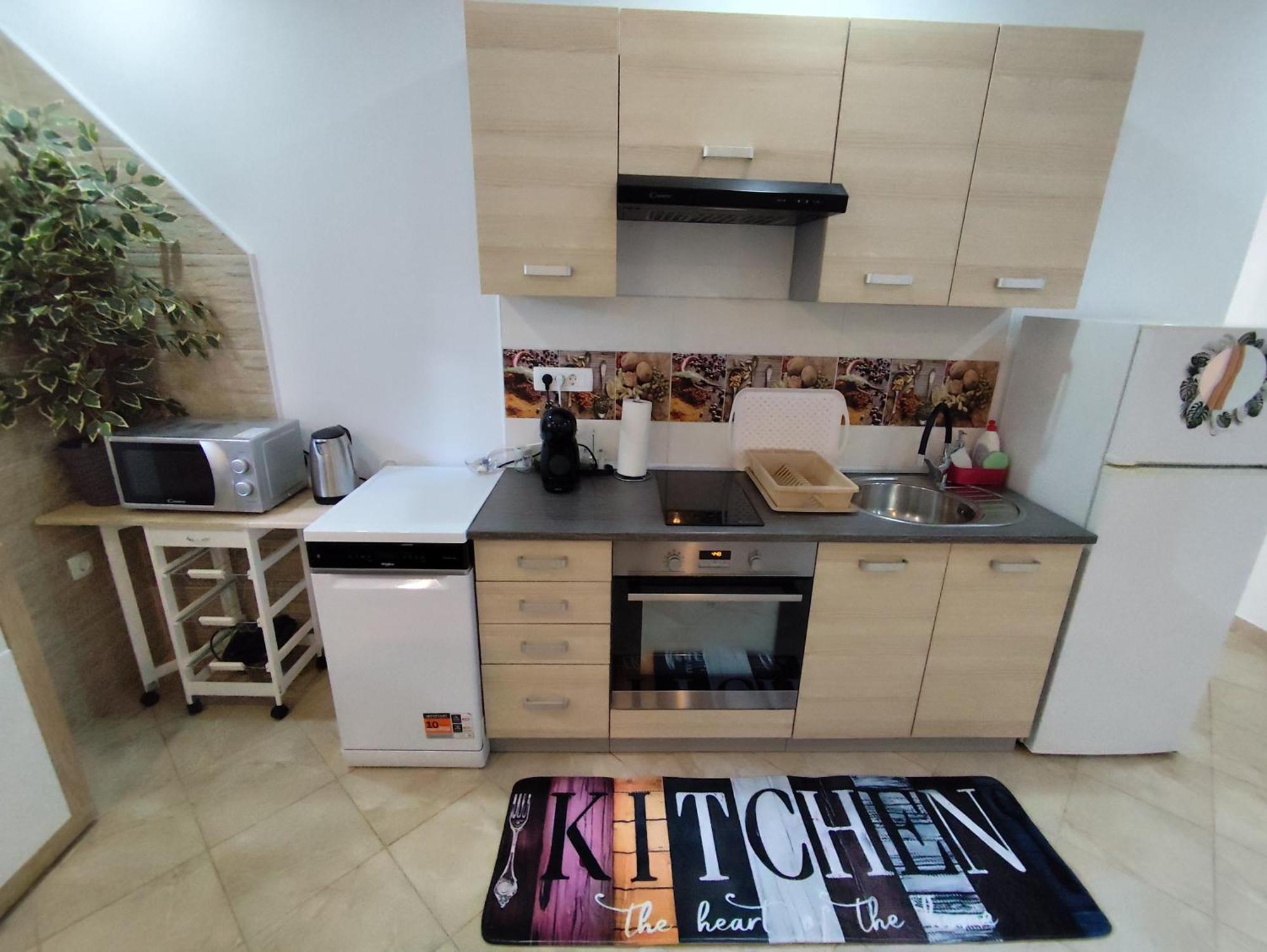 Apartman Goga With Pool And Jacuzzi Лабин Экстерьер фото